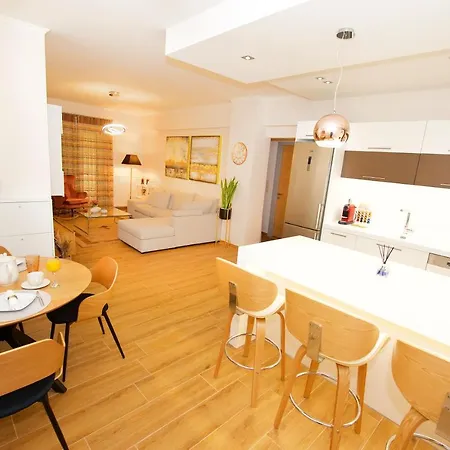 Lotus Corfu Deluxe Appartement *